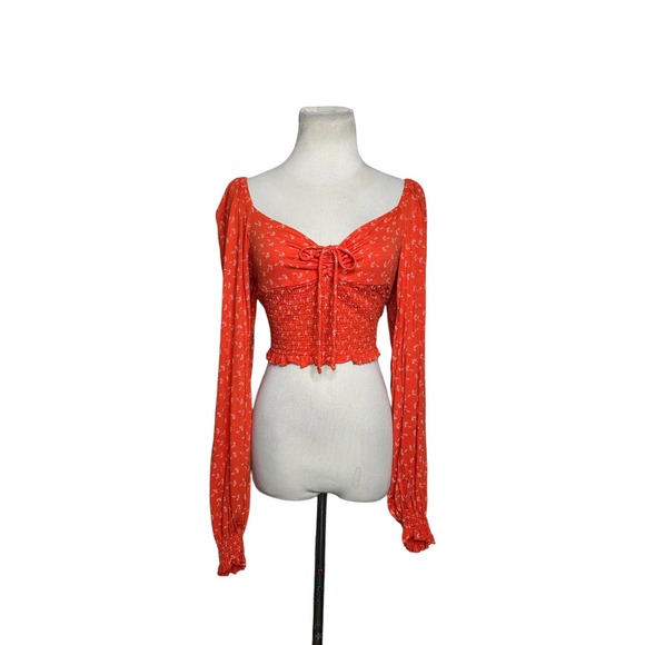 Urban Outfitters Floral Cropped Smocked Puff Long Sleeves Peasant Top size Large - Picture 11 of 11